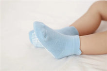 Load image into Gallery viewer, Baby Boys Toddlers Newborn Blue Multi Warm Anti-Slip Skid Low Cut 6 Pairs Socks