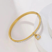 Load image into Gallery viewer, Ladies Luxury Crystal Lock Pendant Titanium Steel Bracelet Bangles