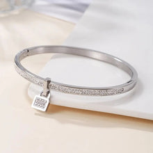 Load image into Gallery viewer, Ladies Luxury Crystal Lock Pendant Titanium Steel Bracelet Bangles