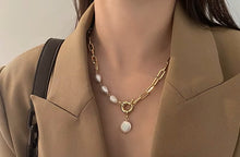 Load image into Gallery viewer, Ladies Elegant Stainless Steel Chain Baroque Pearl Pendant Party Necklace
