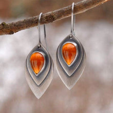 Load image into Gallery viewer, Ladies Silver Vintage Leaf Carved Waterdrop Inlaid Orange Stone Earrings