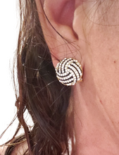 Load image into Gallery viewer, Ladies Round Curvy Full Crystals Strips Earrings