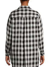 Load image into Gallery viewer, Ladies Black & White Plaid Button Down Long Sleeve Plus Size Tops