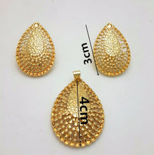 Load image into Gallery viewer, Ladies Gold Cutout Tree Overgilde Oval Pendant Earrings Chain Necklace Set