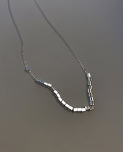 Load image into Gallery viewer, Ladies 925 Silver Geometric Link Chain Cube Pendant Choker Necklace