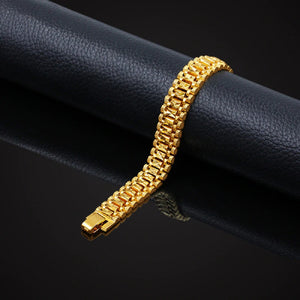 Unisex 18K Gold Plated Carved Link Pattern 7.1" Thick Layered Bracelet