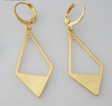Load image into Gallery viewer, Cut Out Triangle Loop Clip Geometric Dangle Earrings