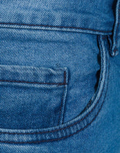 Load image into Gallery viewer, Ladies Light Blue Denim Organic Cotton Med Waist Cropped Stretchy Jeans