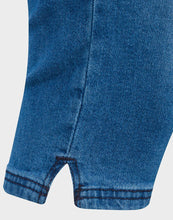 Load image into Gallery viewer, Ladies Light Blue Denim Organic Cotton Med Waist Cropped Stretchy Jeans