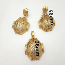 Load image into Gallery viewer, Ladies Bold Half Basket Weave Design Pendant and Earring Set