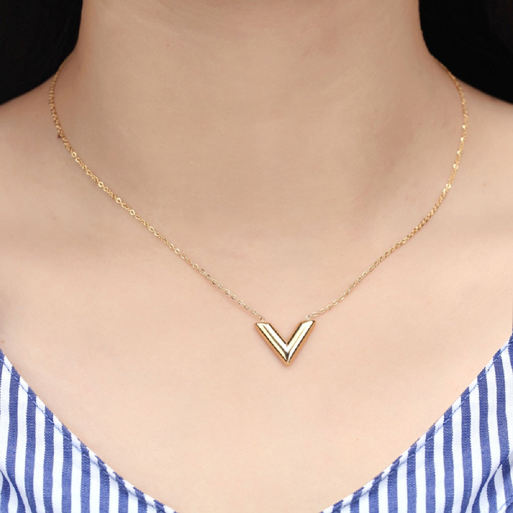 Ladies Gold Plated Titanium Steel V- Shape Choker Link Chain Necklace