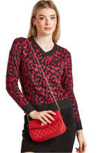 Load image into Gallery viewer, Ladies Black &amp; Magenta Ribbed V-Neck Knitted Jumper
