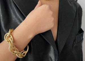 Ladies Gold Chunky Thick Circular InterLink Chain Bracelets