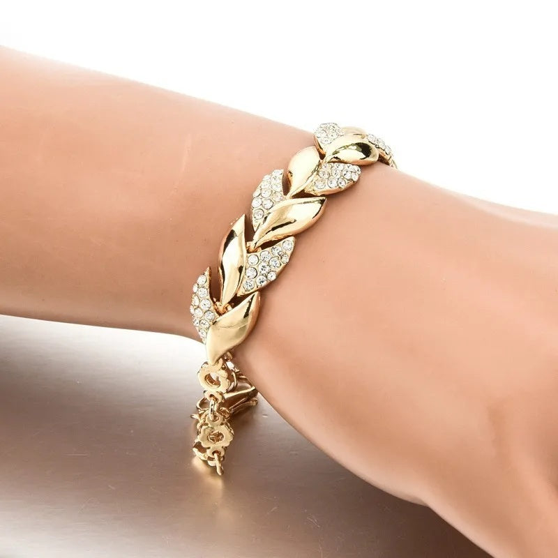Ladies 18K Gold Plated Braided Leaf Crystal Fashion Bracelet Womens Handchain