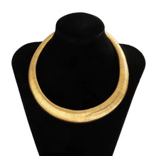 Load image into Gallery viewer, Ladies Gold Silver Wide Spiral Torques Chunky Chain Choker Party Necklace
