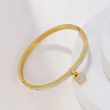 Load image into Gallery viewer, Ladies Luxury Crystal Lock Pendant Titanium Steel Bracelet Bangles
