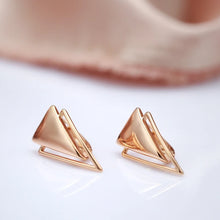 Load image into Gallery viewer, Ladies 585 Rose Gold Minimalist Geometric Triangle Inlay Clip Back Earring
