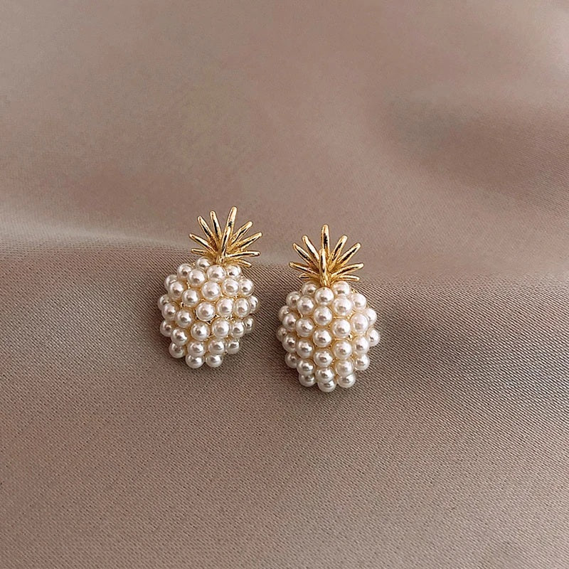 Ladies 18k Gold Plated Simulated Pearls Geometric Pineapple Shape Stud Earring