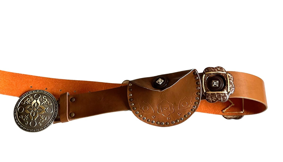 Ladies Brown Faux Leather Round Brass Metal Hook Buckle Plus Money Pouch Belts