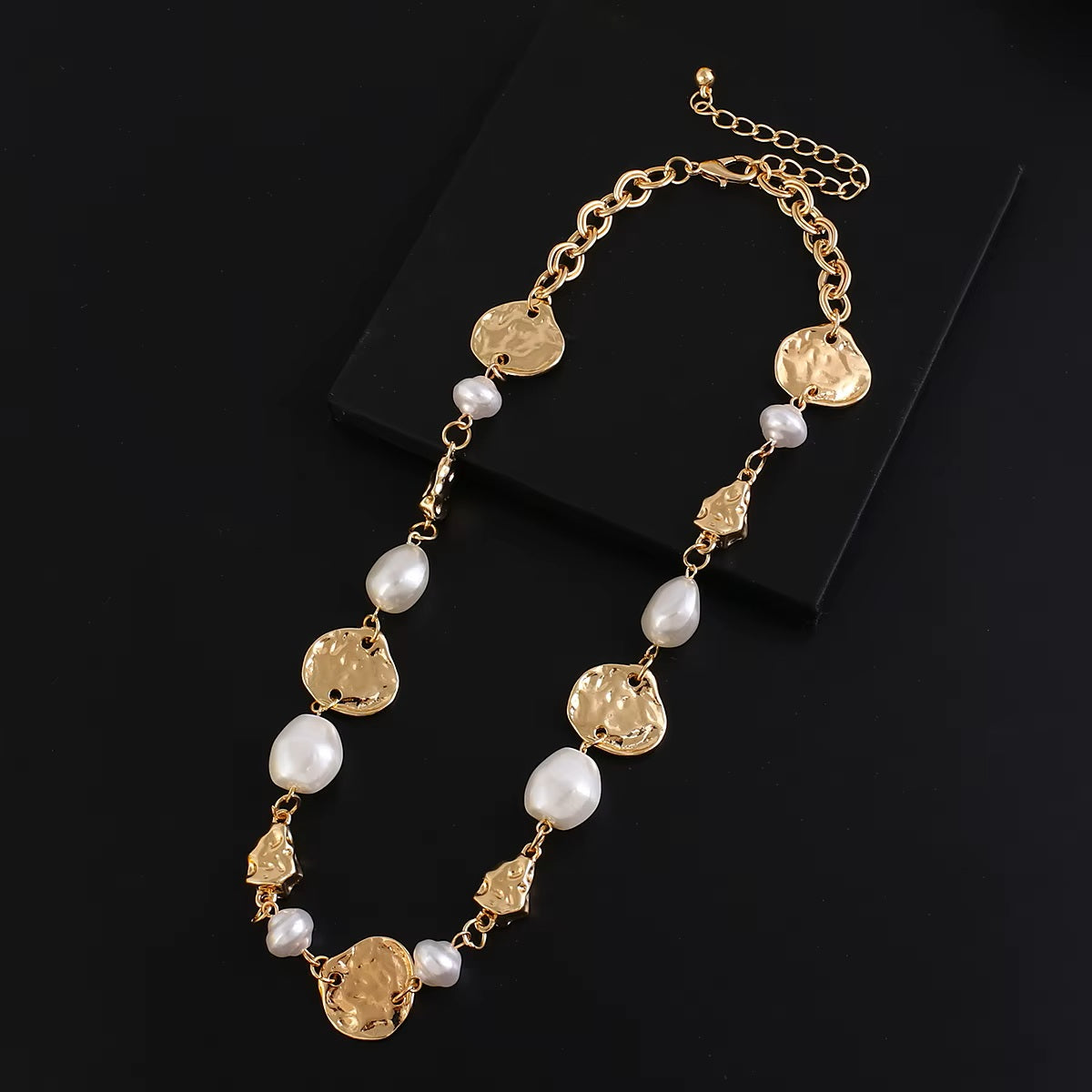Ladies Gold Plated Irregular Metal Pearls Chain Choker Womens Dressy Necklace