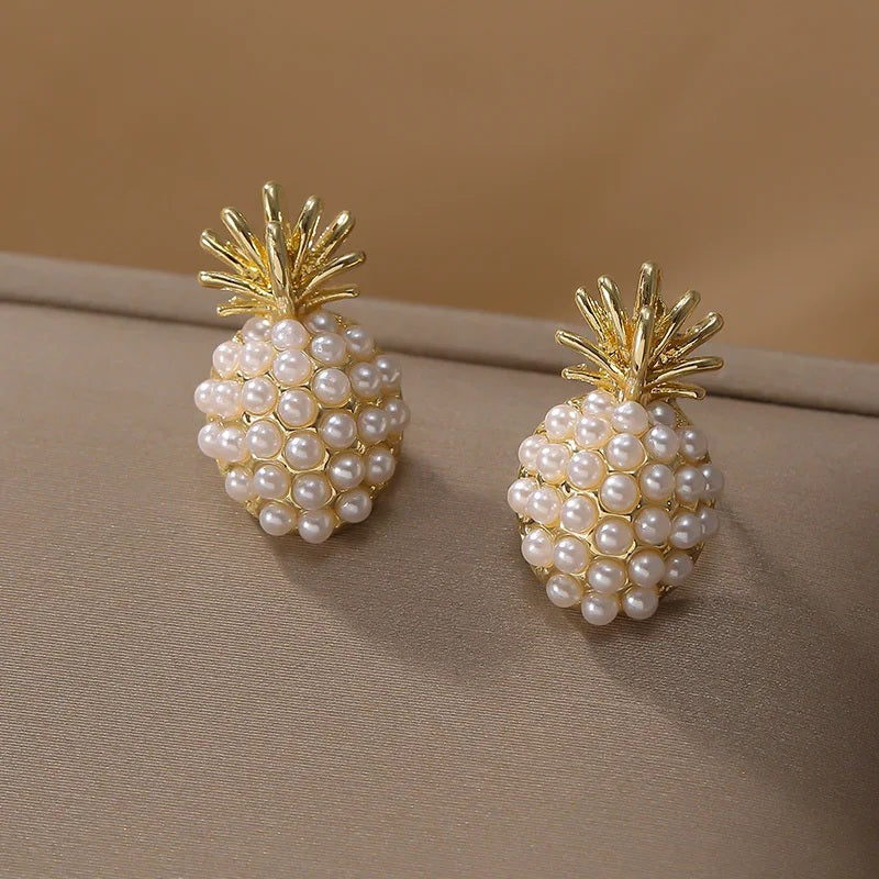 Ladies 18k Gold Plated Simulated Pearls Geometric Pineapple Shape Stud Earring