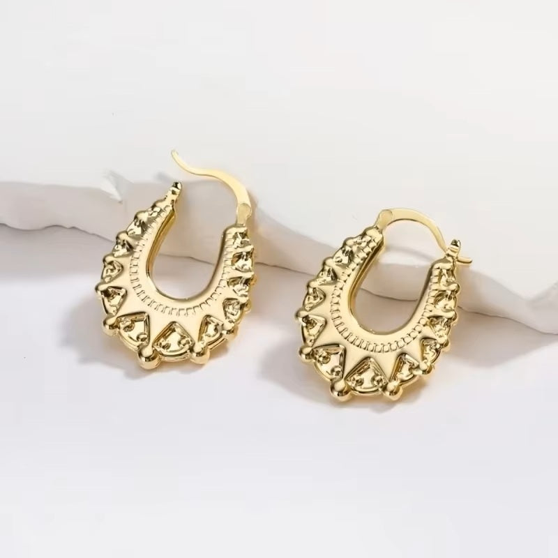 Ladies Medium Crown Stitching U-shape Stainless Steel Creole Earrings