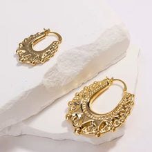 Load image into Gallery viewer, Ladies Gold Plated Retro Crown Stitching U-shape Stainless Steel Creole Earrings
