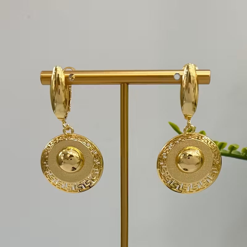 Ladies 18K Gold Plated Round Smooth Cutout Great Wall Earrings Necklace Set