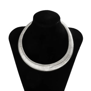 Ladies Gold Silver Wide Spiral Torques Chunky Chain Choker Party Necklace