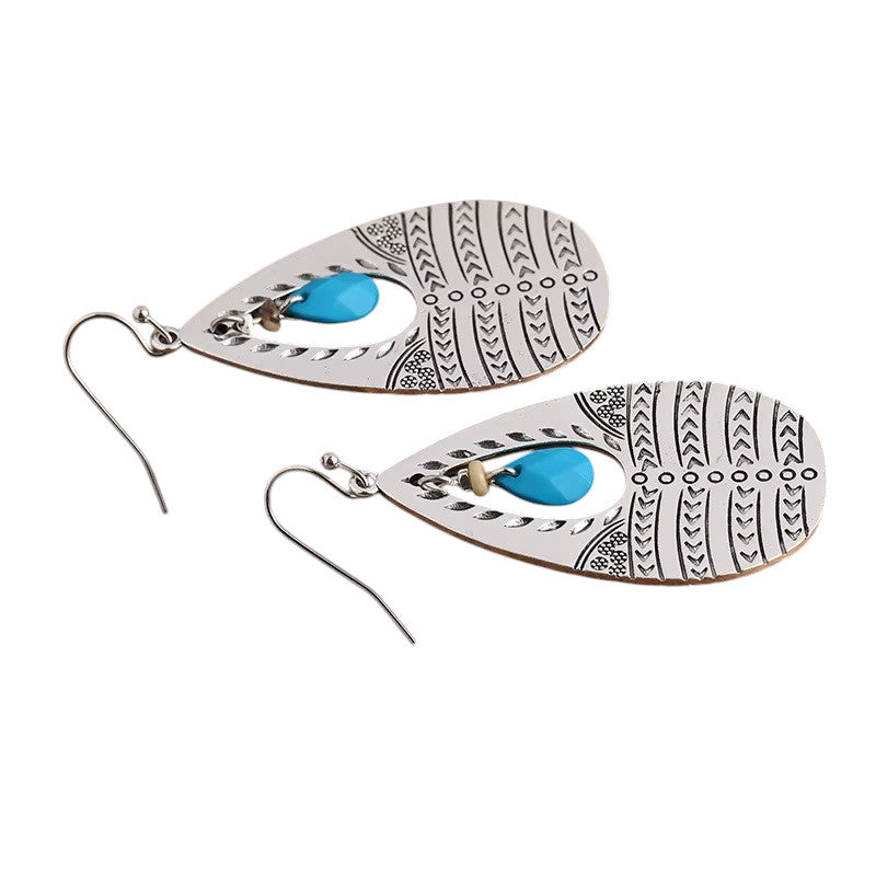 Ladies Silver Vintage Retro Style Turquoise Middle Bead Oval Hook Earrings