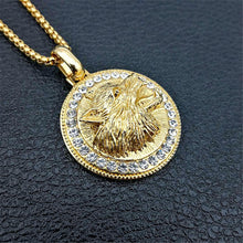 Load image into Gallery viewer, Mens Unisex Gold Roaring Wolf Head Crystals Solid Pendant Braid chain Necklace
