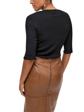 Load image into Gallery viewer, Ladie Black Ebba Ribbed 3/4 Sleeve Sweater
