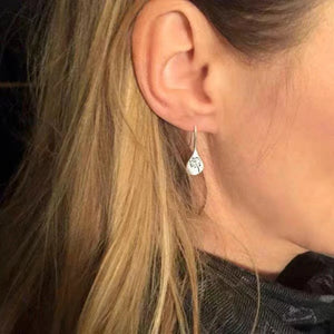 Ladies 925 Sterling Silver Flower Dandelion Shape Hook Earrings