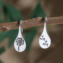 Load image into Gallery viewer, Ladies 925 Sterling Silver Flower Dandelion Shape Hook Earrings
