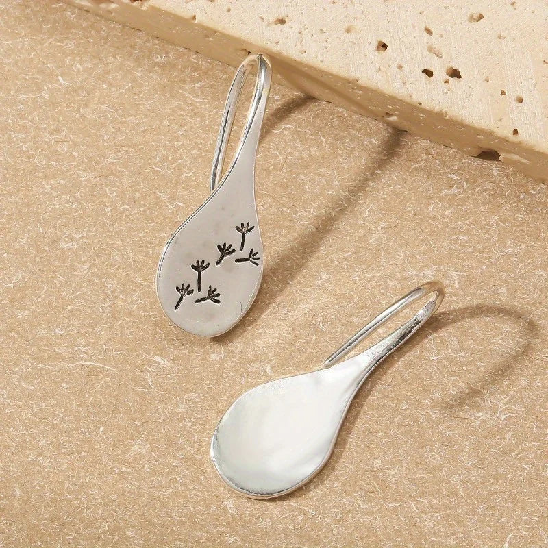 Ladies 925 Sterling Silver Flower Dandelion Shape Hook Earrings