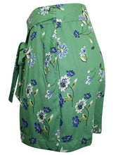 Load image into Gallery viewer, Ladies Aniston Green Floral Print Tie Belt Summer Shorts
