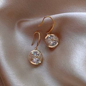 Ladies Gold Plated Round Dazzling Diamond Cut Crystal Rhinestones Stud Earring