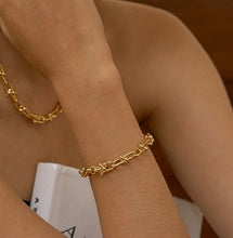 Load image into Gallery viewer, Ladies Thick 18ct Gold Plated U Joint Inter Link Chain Chunky Handchain
