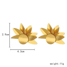 Load image into Gallery viewer, Ladies Gold Silver Layered Sunflower Statement Party Earrings
