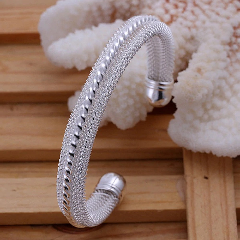 Stylish Thick Sterling Silver Basket Weave & Twirl Middle Bangle