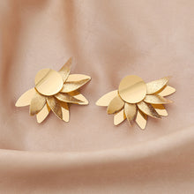 Load image into Gallery viewer, Ladies Gold Silver Layered Sunflower Statement Party Earrings
