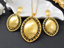 Load image into Gallery viewer, Ladies Elegant Gold Filled Oblong Great Wall Cutout Smooth Pendant &amp; Earring Set
