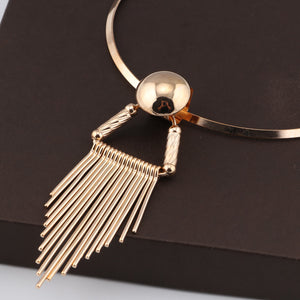 Ladies Gold Bold Ring Statement Stripe Triangle Tassel Pendant Choker Necklace