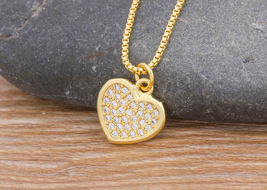 Unisex Gold Crystal Love Heart Pendant & Weave Link Chain Necklace