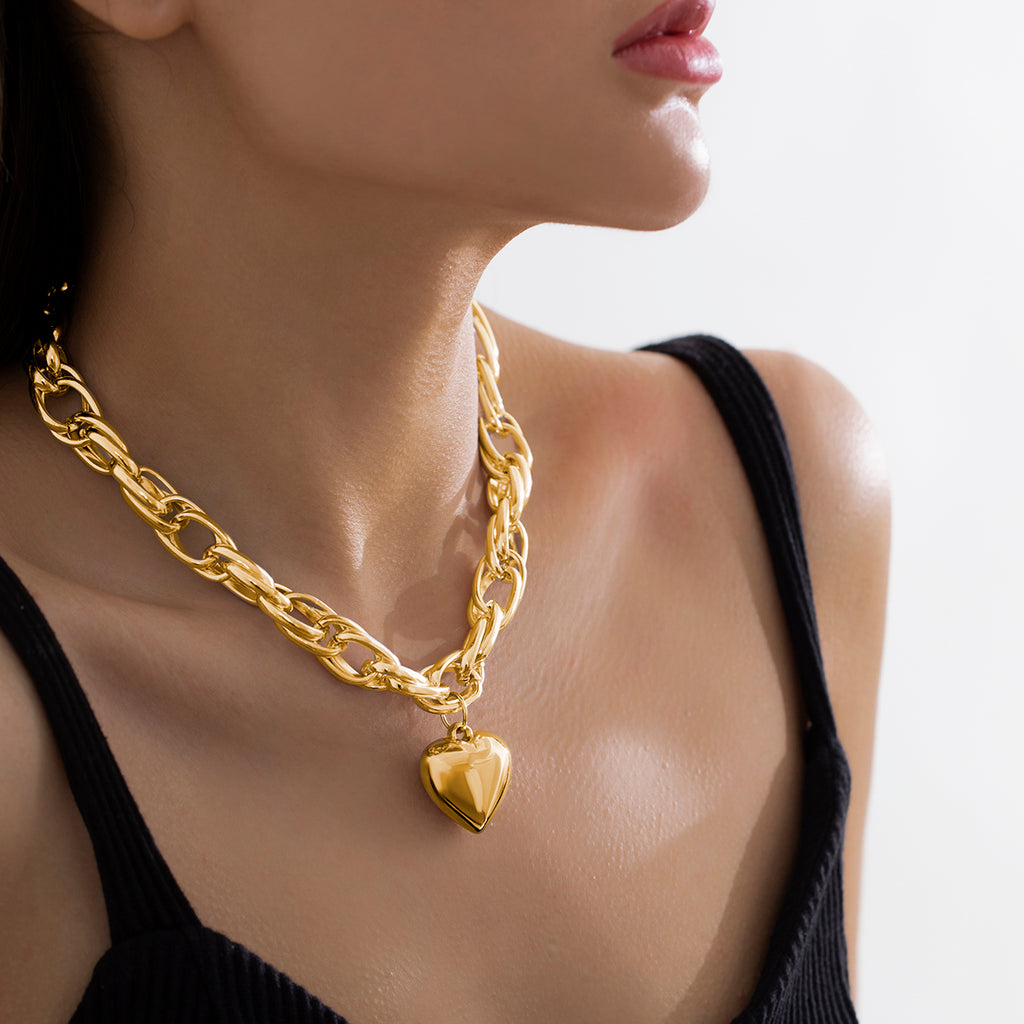 Ladies Gold / Silver Heart Pendant Chunky Circle InterLink Chain Choker Party Necklace