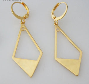 Cut Out Triangle Loop Clip Geometric Dangle Earrings