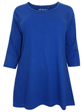 Load image into Gallery viewer, Ladies Cotton Knit Scoop Neck 3/4 Sleeve Plus Size Tops
