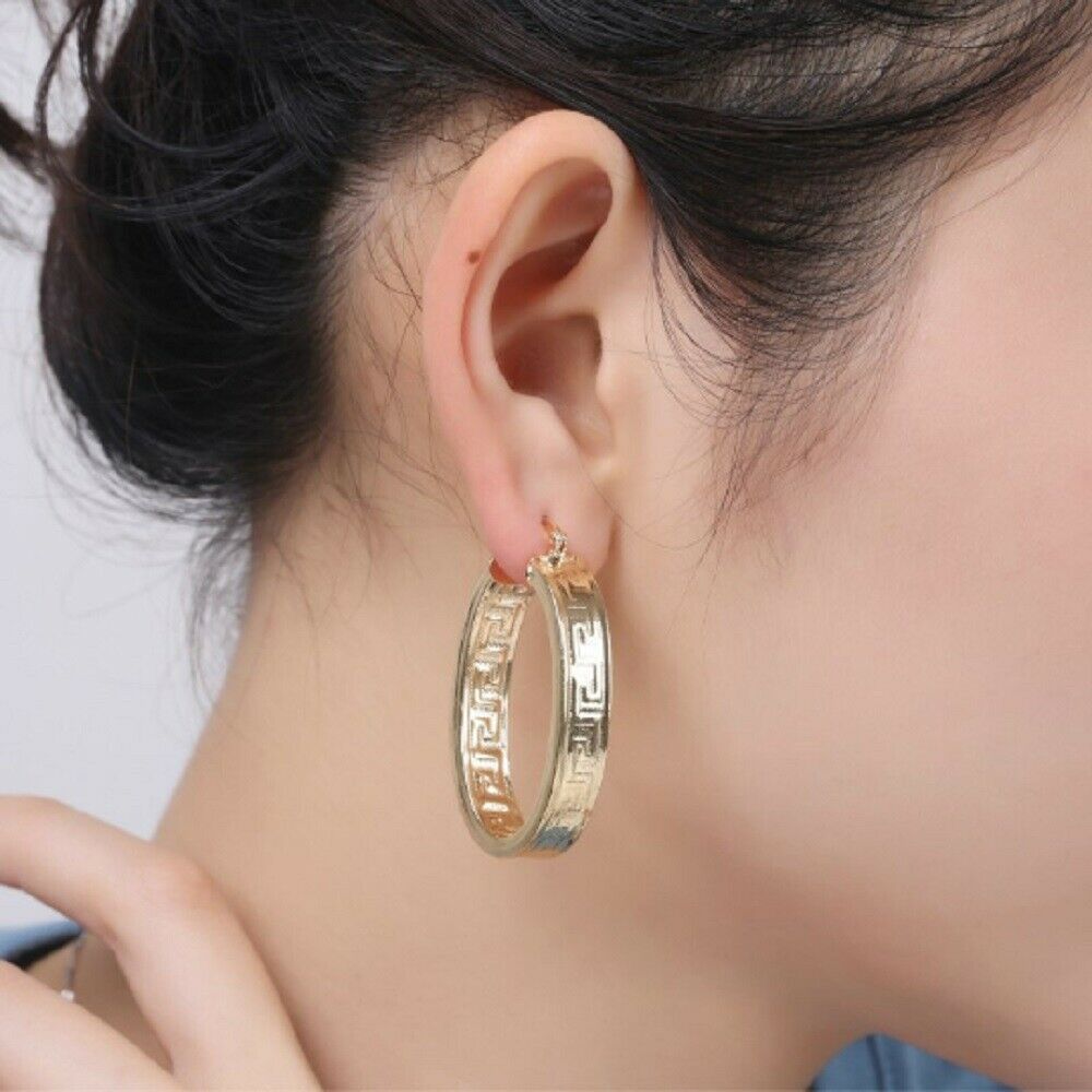 Gold Color Oval High Polished Retro great wall Hoop Earrings