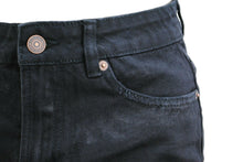 Load image into Gallery viewer, Black Distressed Frayed Hot Pant Summer Denim Shorts
