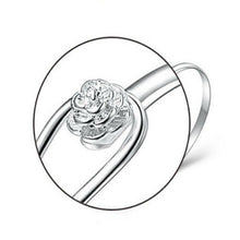 Load image into Gallery viewer, Elegant 925 Sterling Silver Clip On Floral Hook Style Bangle

